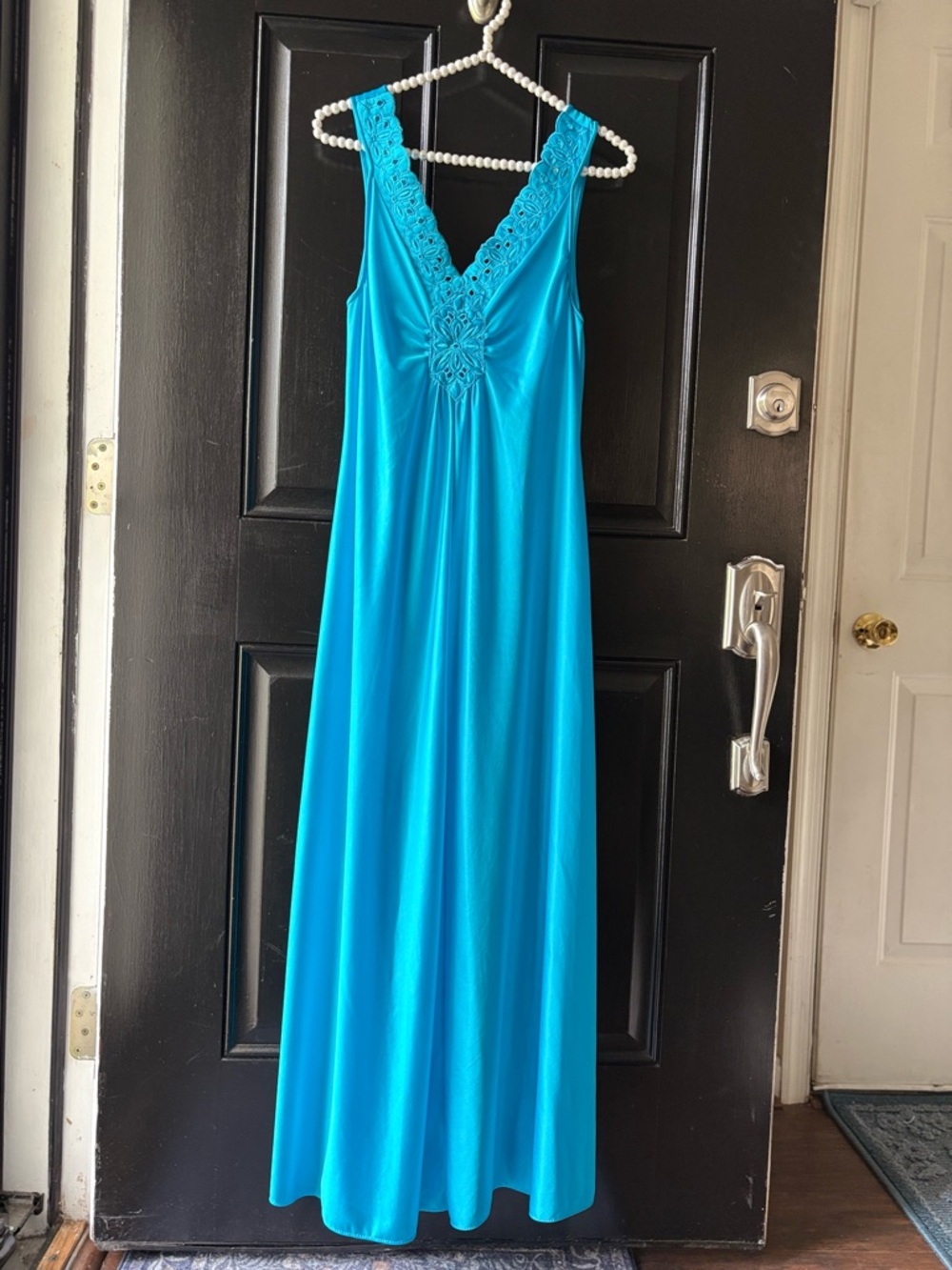 VTG Vanity Fair Blue Nylon Embroidered Lace Bodice Nightgown Size S - Picture 5 of 14